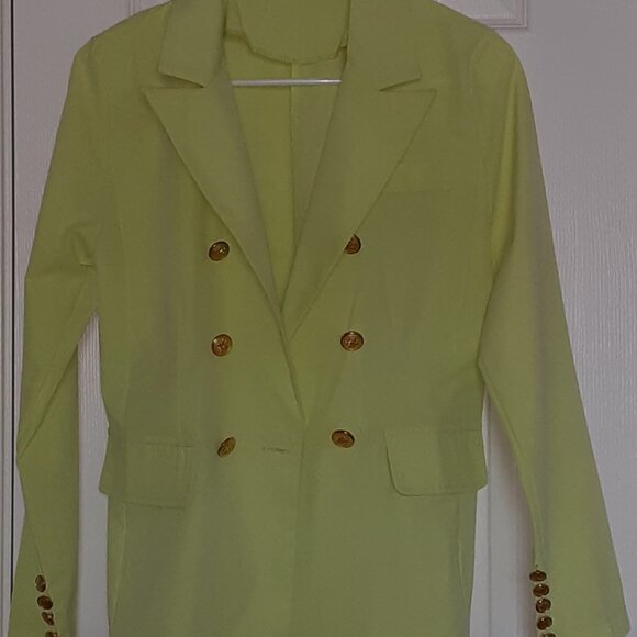 Light Green Blazer / Short Coat / Topper Full Sleeve - Buttoned - Collared - Picture 6 of 6